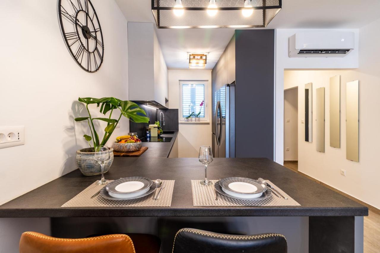 The One Apartment Split Exterior foto